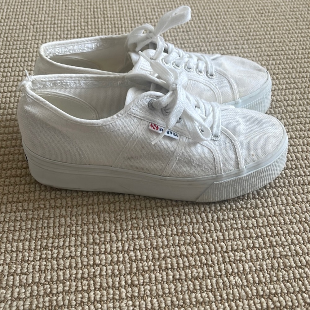 White Platform Superga’s